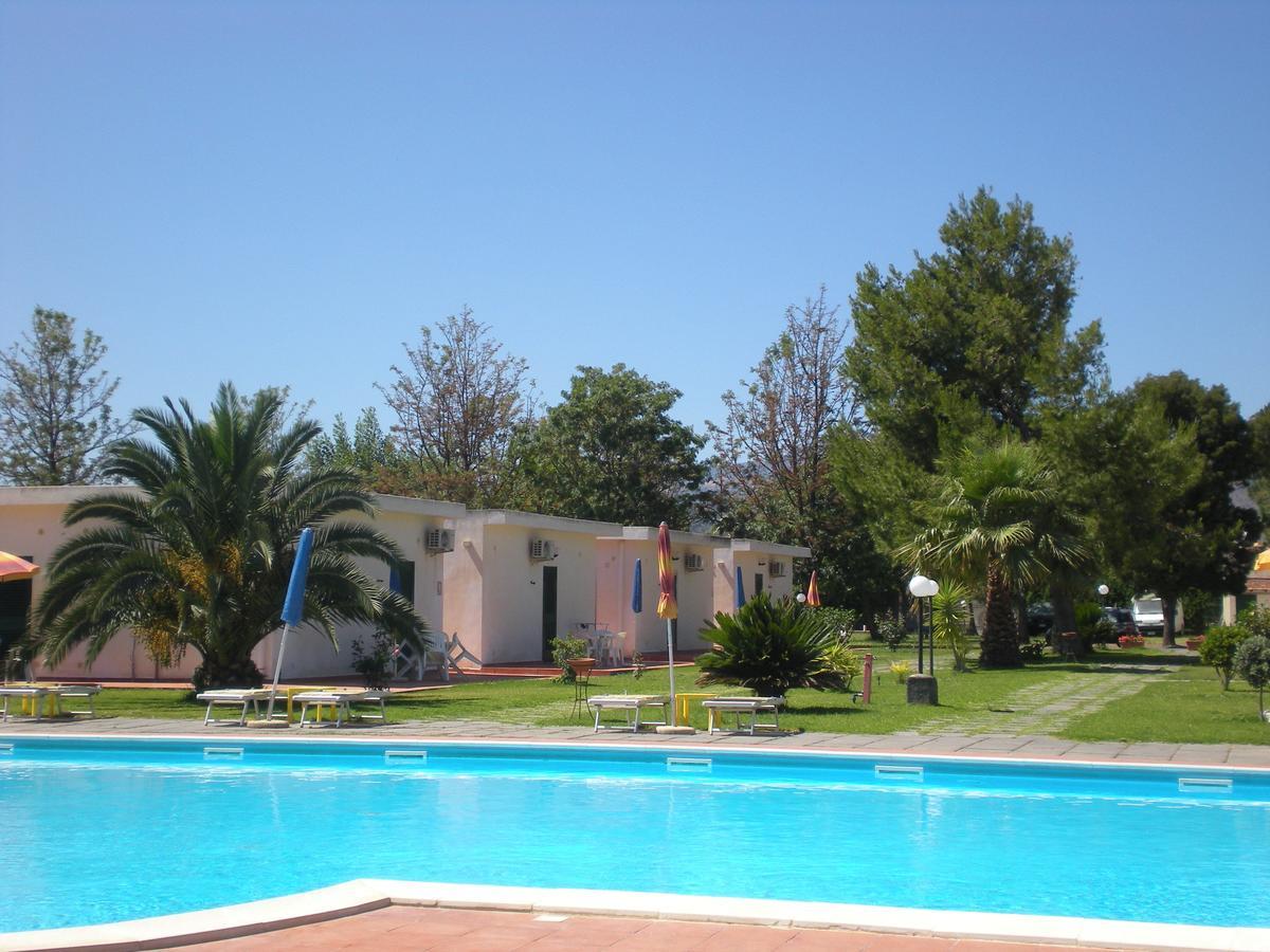 Villaggio Artemide Giardini Naxos Esterno foto
