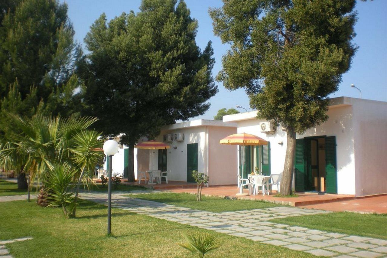 Villaggio Artemide Giardini Naxos Esterno foto