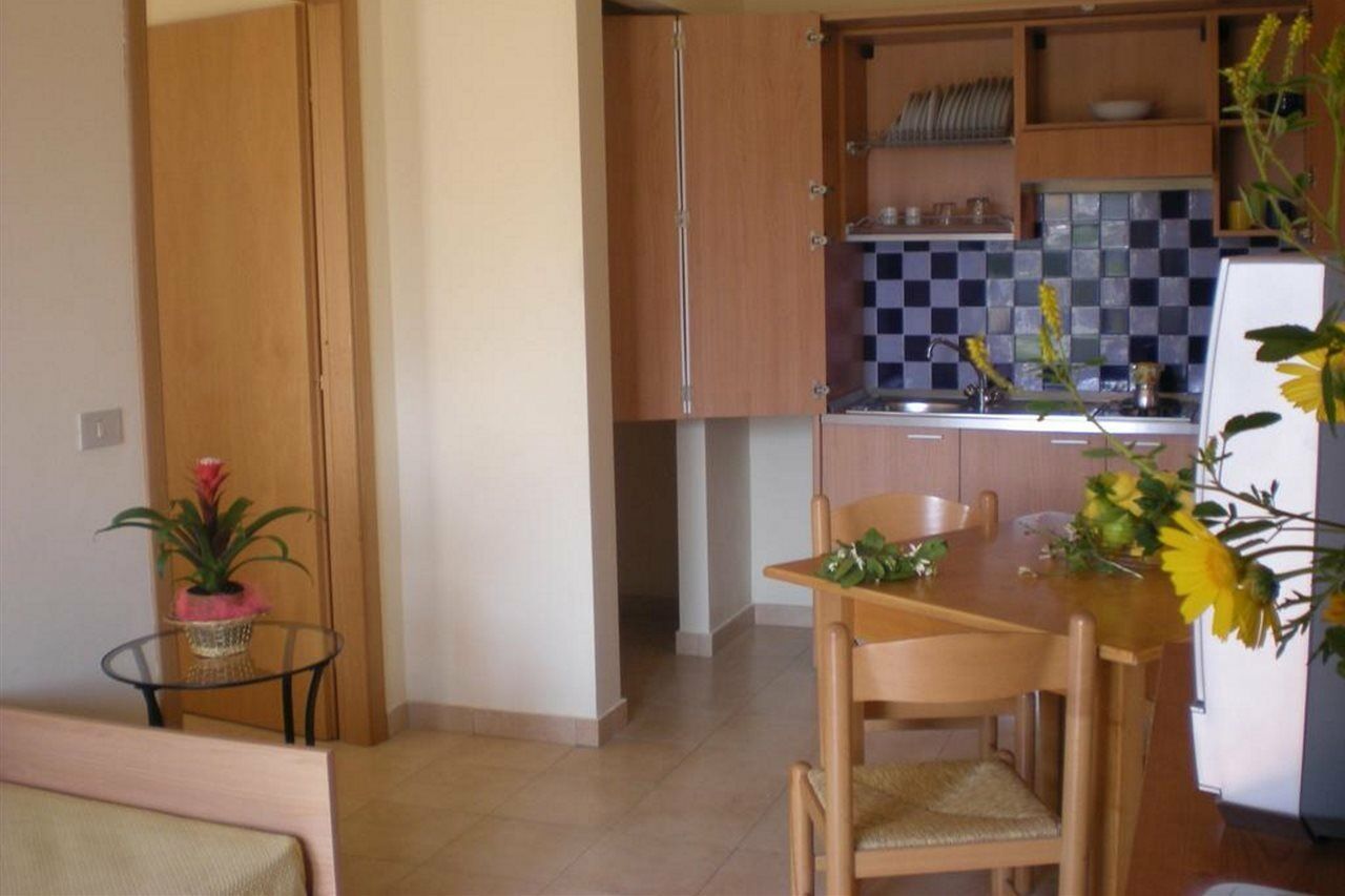 Villaggio Artemide Giardini Naxos Esterno foto